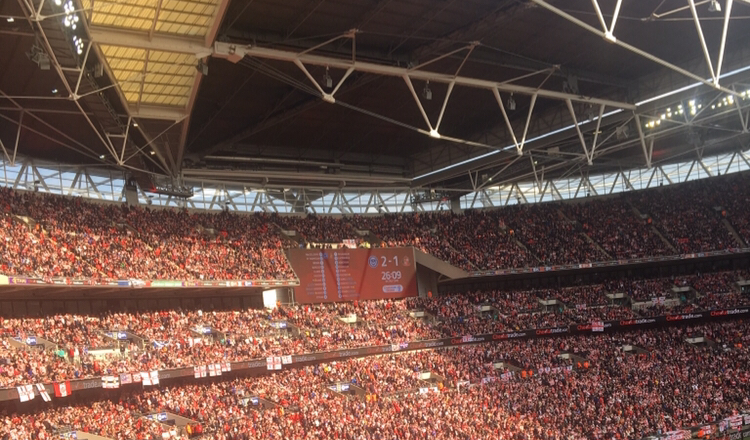 Picture of a Sunderland fans at a packed Wembley Stadium