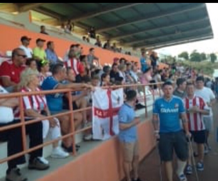 Sunderland fan in the Estadio Municipal De Albufeira